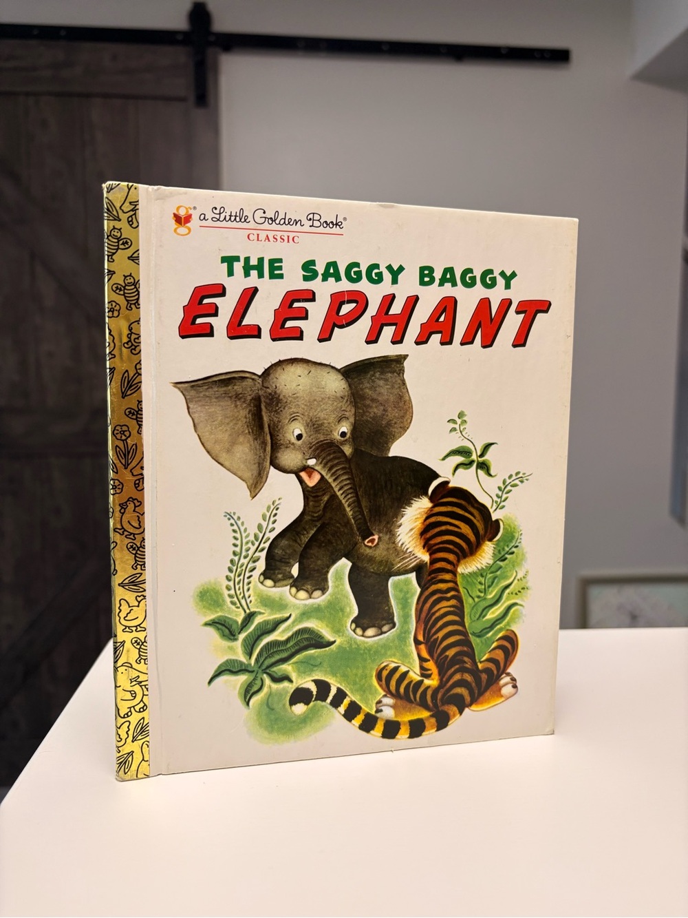 The Saggy Baggy Elephant Hardocver Book, A Little Golden Book)
